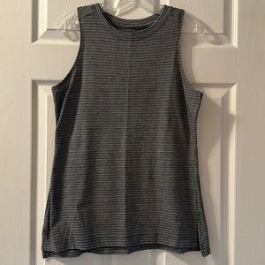 Athletic set of 2 tank tops: black and purple (M)